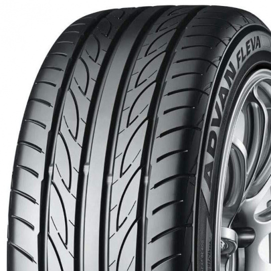 Yokohama Advan-Fleva V701 255/40 R 18 99W